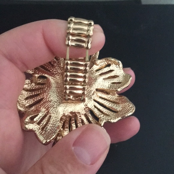 Ring - Picture 4 of 4